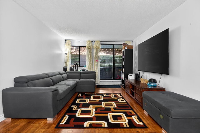 G08 - 10698 151a Street