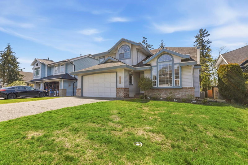 23623 Tamarack Lane, Maple Ridge, V2W 1B3 | Image 2