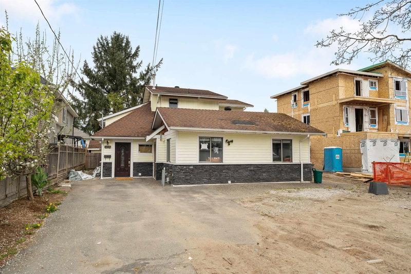 14115 110 Avenue, Surrey, V3R 1Z3 | Image 2