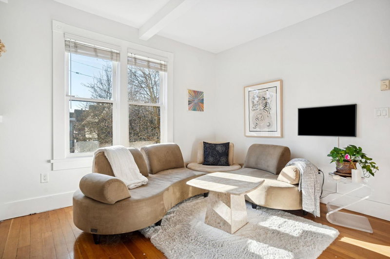 509 Union Street, Vancouver, V6A 2B7 | Image 2