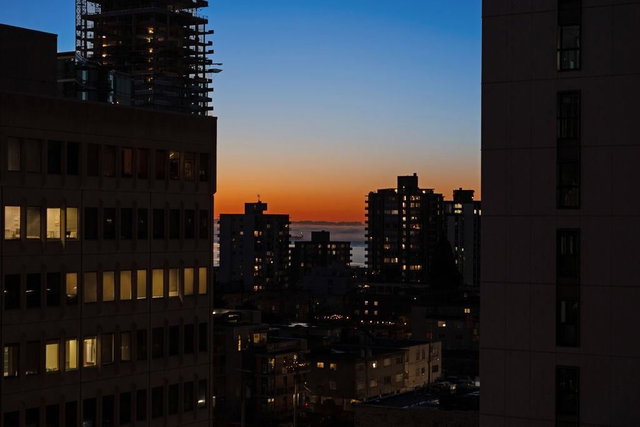 1007 - 1177 Hornby Street