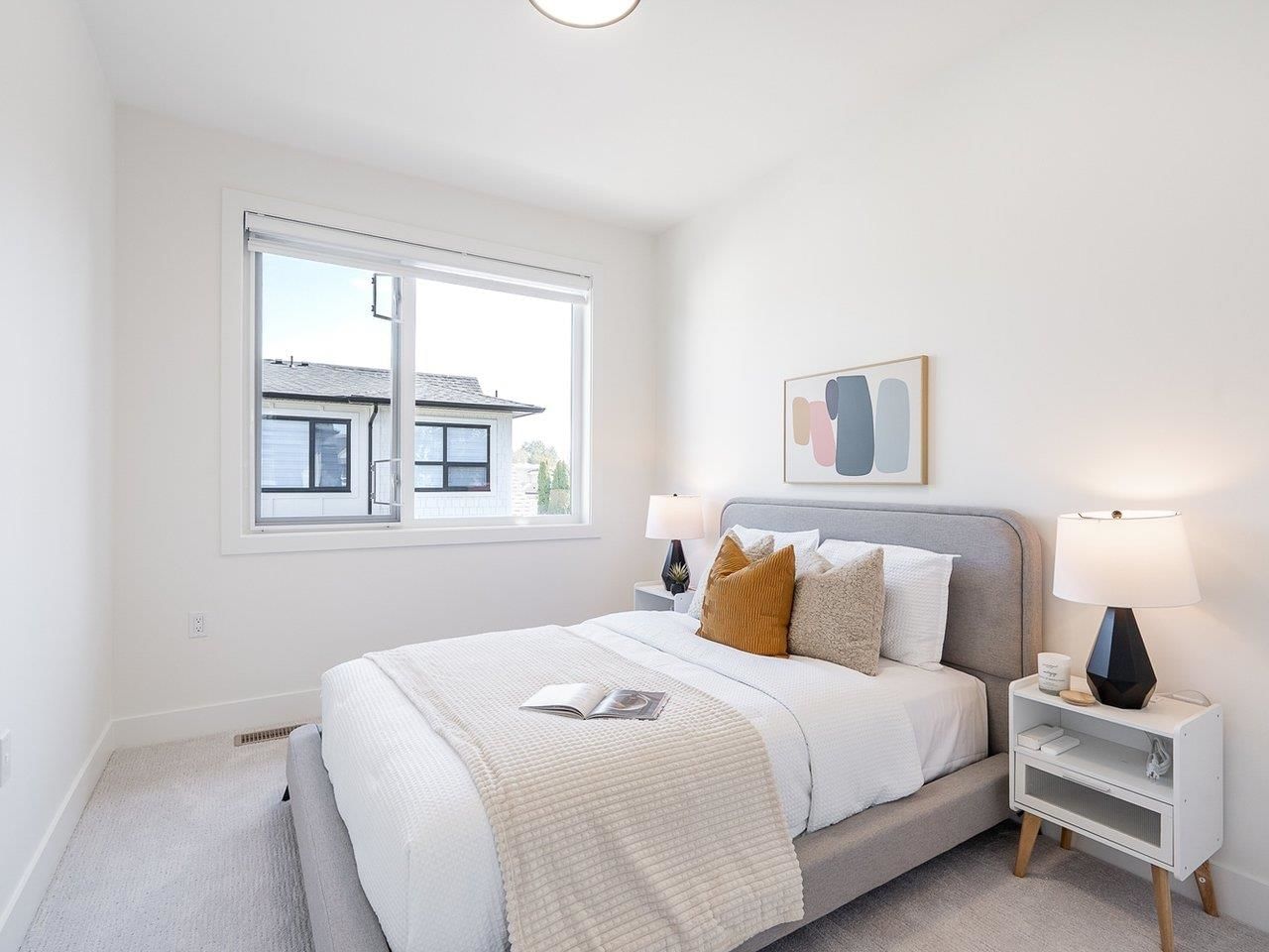 Listing Image 28