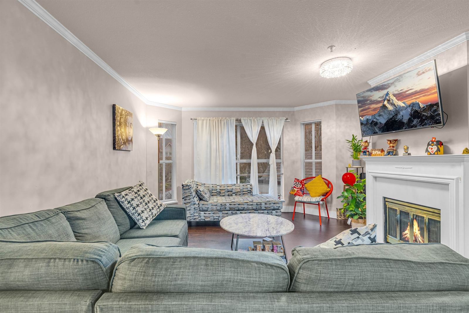 Listing Image 9