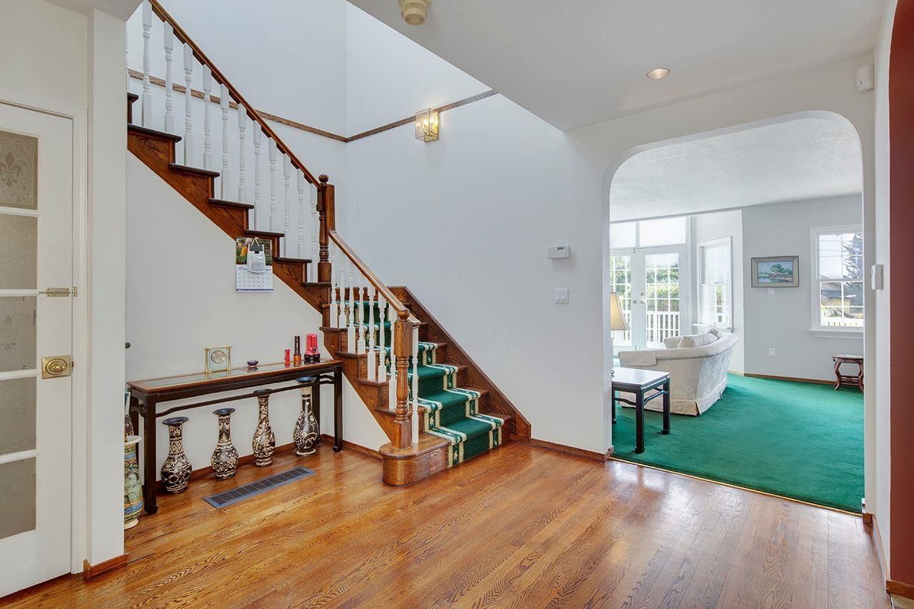 Listing Image 14