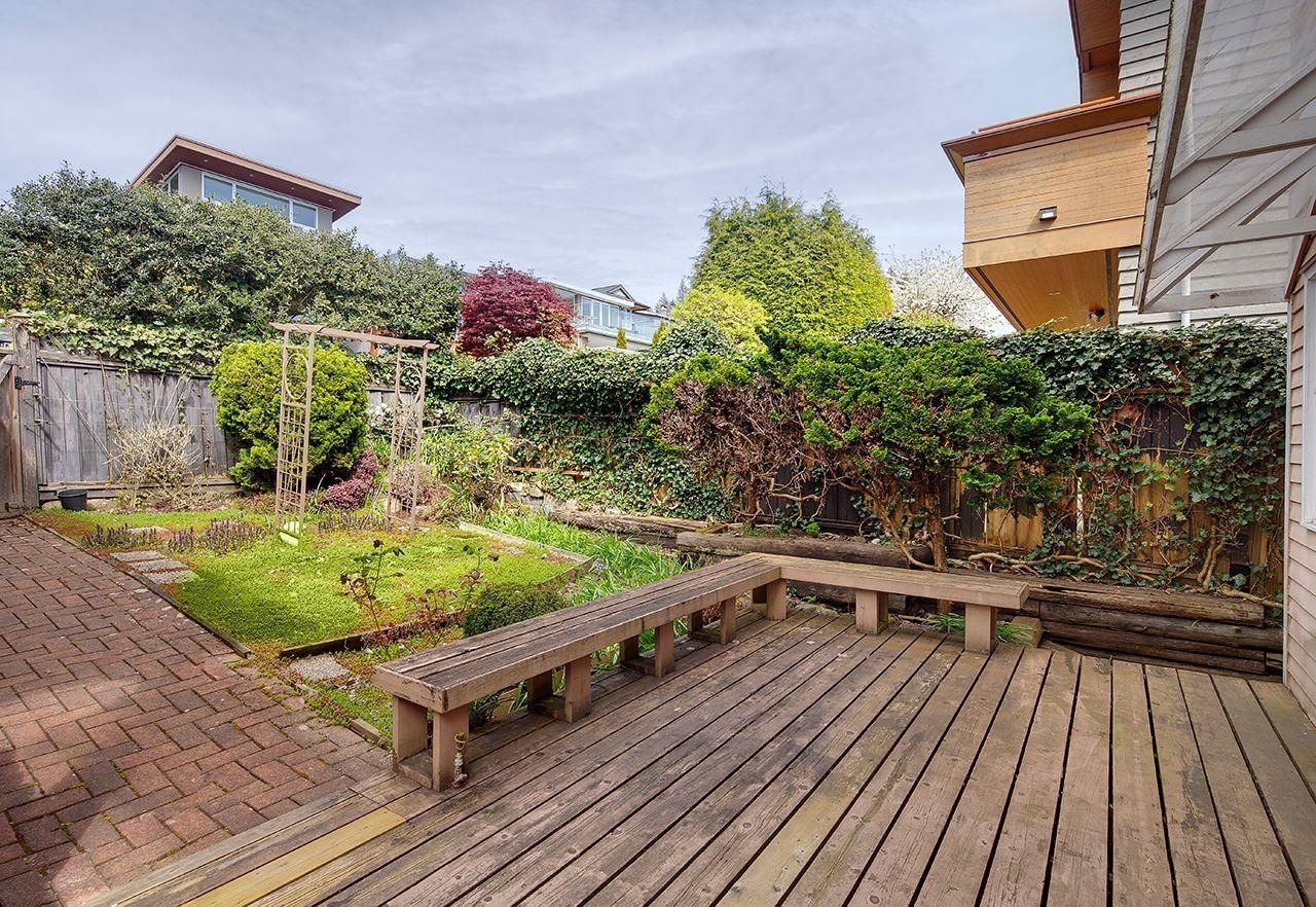 Listing Image 25