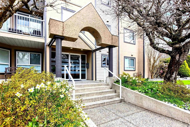 205 - 15035 Thrift Avenue