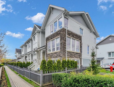 103 - 5311 Admiral Way | Delta | Image