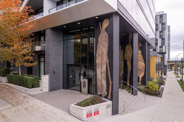 708 - 889 Pacific Street