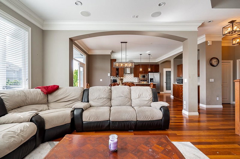 19654 69a Avenue, Langley, V2Y 3A6 | Image 3