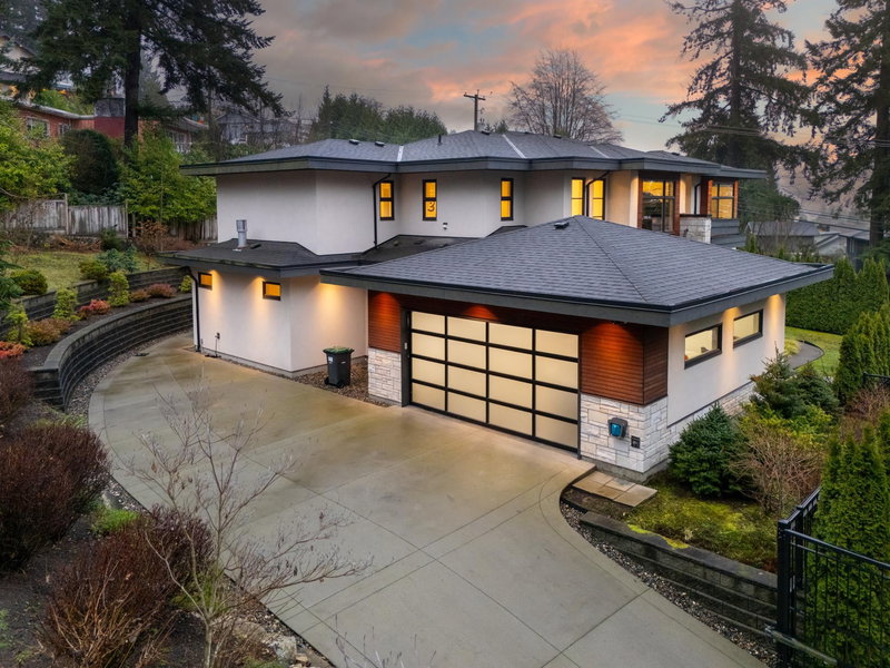 2902 St. Andrews Avenue, North Vancouver, V7N 1Z4 | Image 3