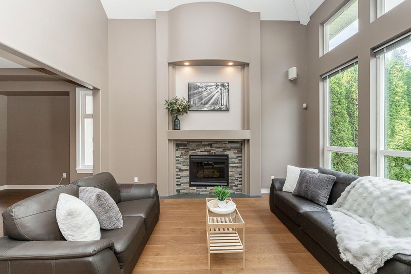 64 Wilkes Creek Drive, Port Moody, V3H 4Z9 | Image 2