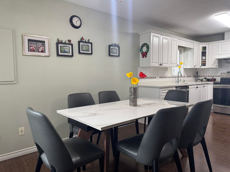 5142 Manor Street, Burnaby, V5G 1B5 | Image 2