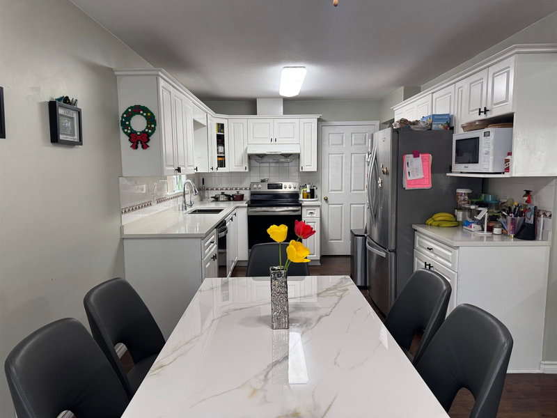 5142 Manor Street, Burnaby, V5G 1B5 | Image 3