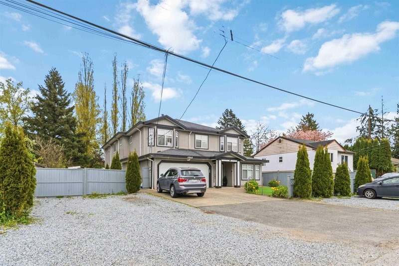 13869 Brentwood Crescent, Surrey, V3R 5M1 | Image 2