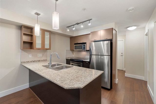 118 - 2233 Mckenzie Road