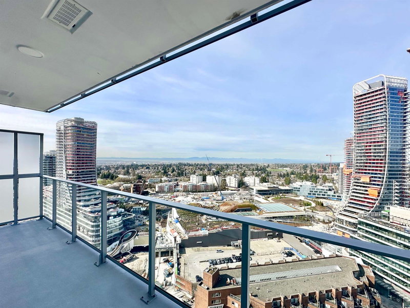 2401 - 485 42th Ave, Vancouver, V5Y 0R6 | Image 2