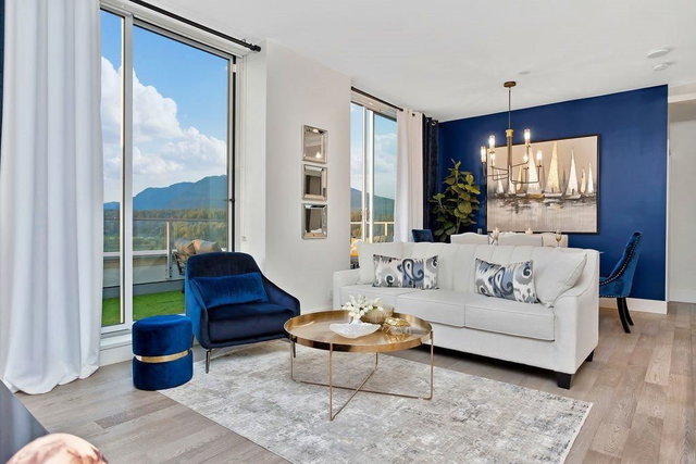 2801 - 680 Seylynn Crescent