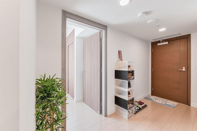 2001 - 455 Marine Drive SW