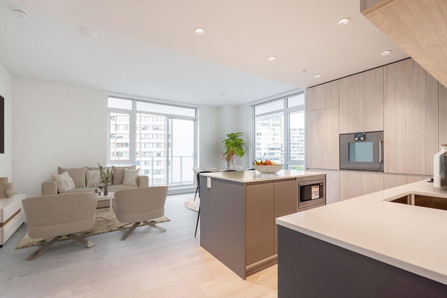 874 - 6600 Minoru Boulevard