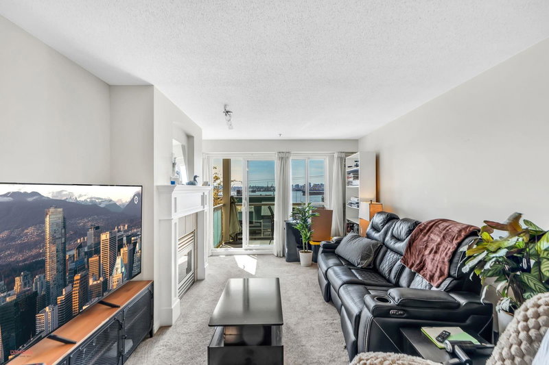 208 - 333 1st Street, North Vancouver, V7L 4W9 | Image 3