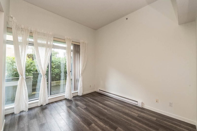 2M - 1033 Marinaside Crescent, Vancouver, V6Z 3A3 | Image 3