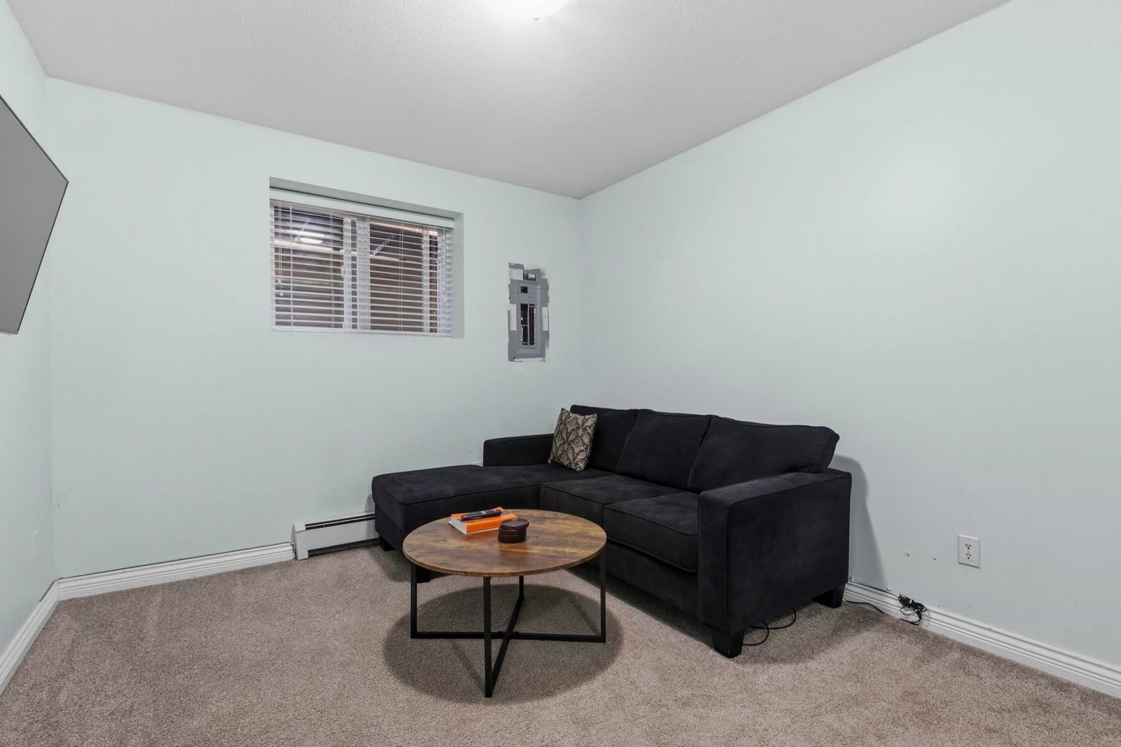 Listing Image 30