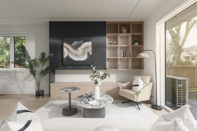 1 - 3232 38th Avenue W