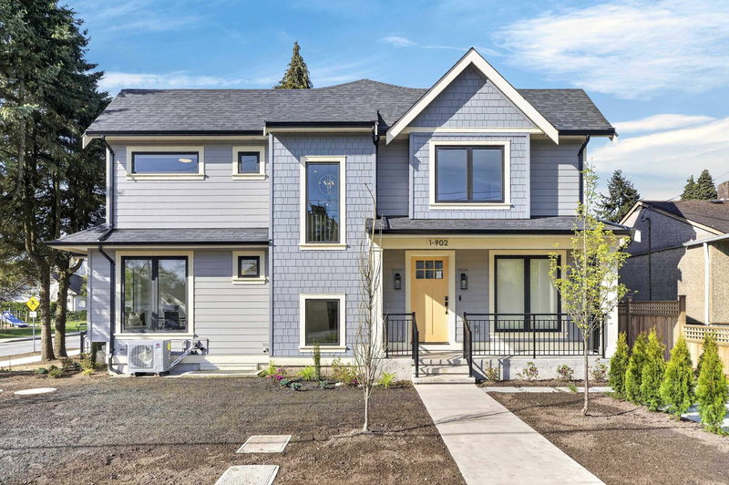 2 - 902 First Street, New Westminster, V3L 2J2 | Image 2