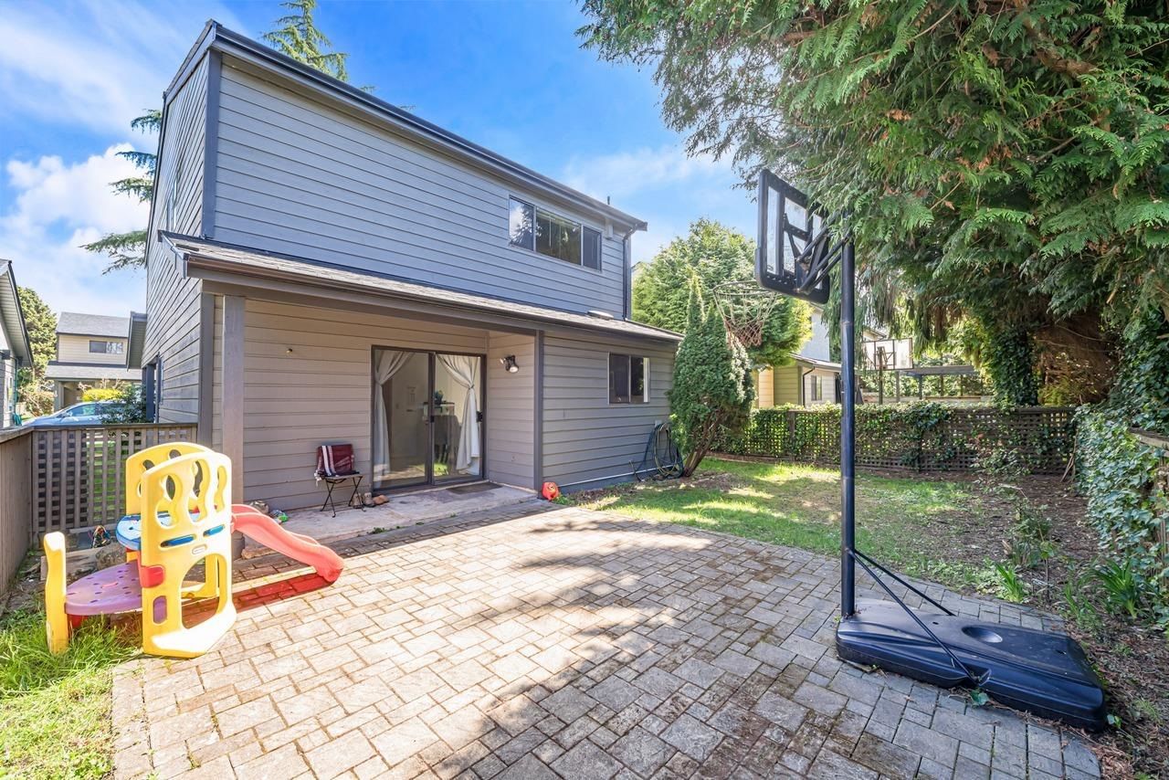 Listing Image 14
