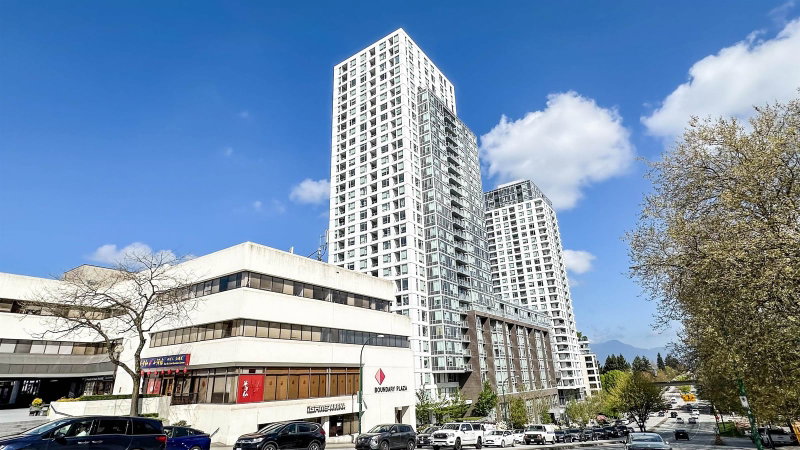 2703 - 5665 Boundary Road