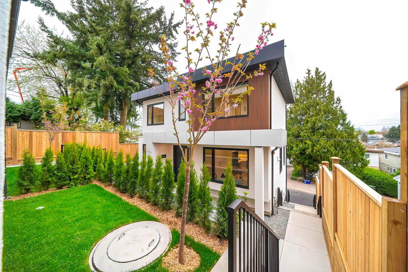 5593 Fleming Street