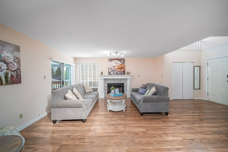 1269 Michigan Drive, Coquitlam, V3B 6T7 | Image 3