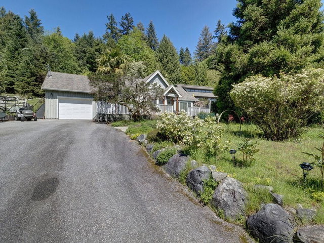 4717 Sinclair Bay Road