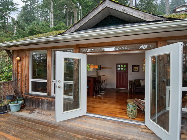 1482 Eagle Cliff Road