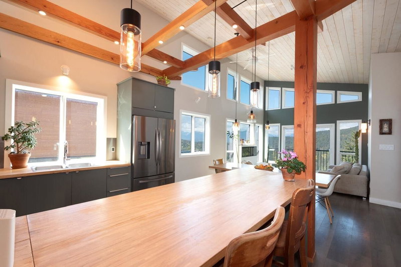 897 Rivendell Drive