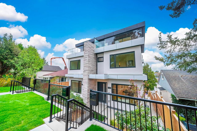 2 - 5595 Fleming Street