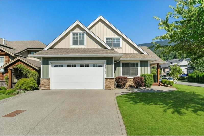 51022 Sophie Crescent