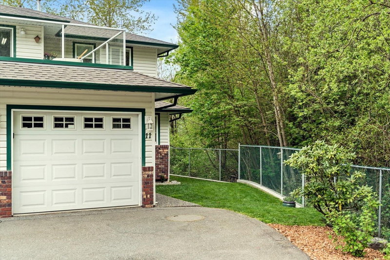 11 - 34250 Hazelwood Avenue, Abbotsford, V2S 7L4 | Image 2