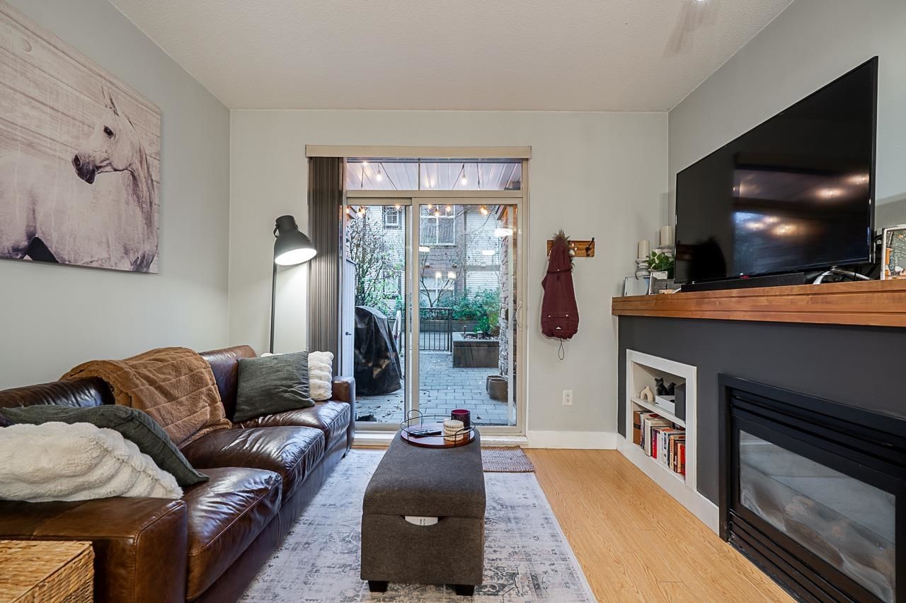 Listing Image 8