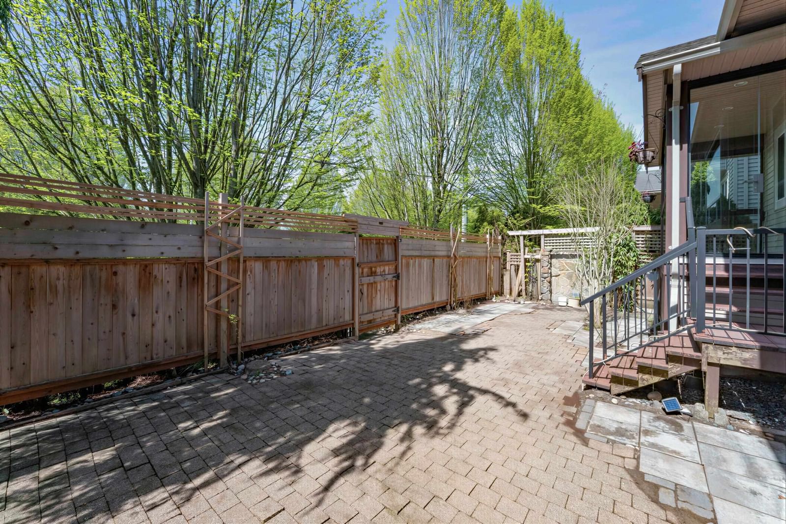 Listing Image 24