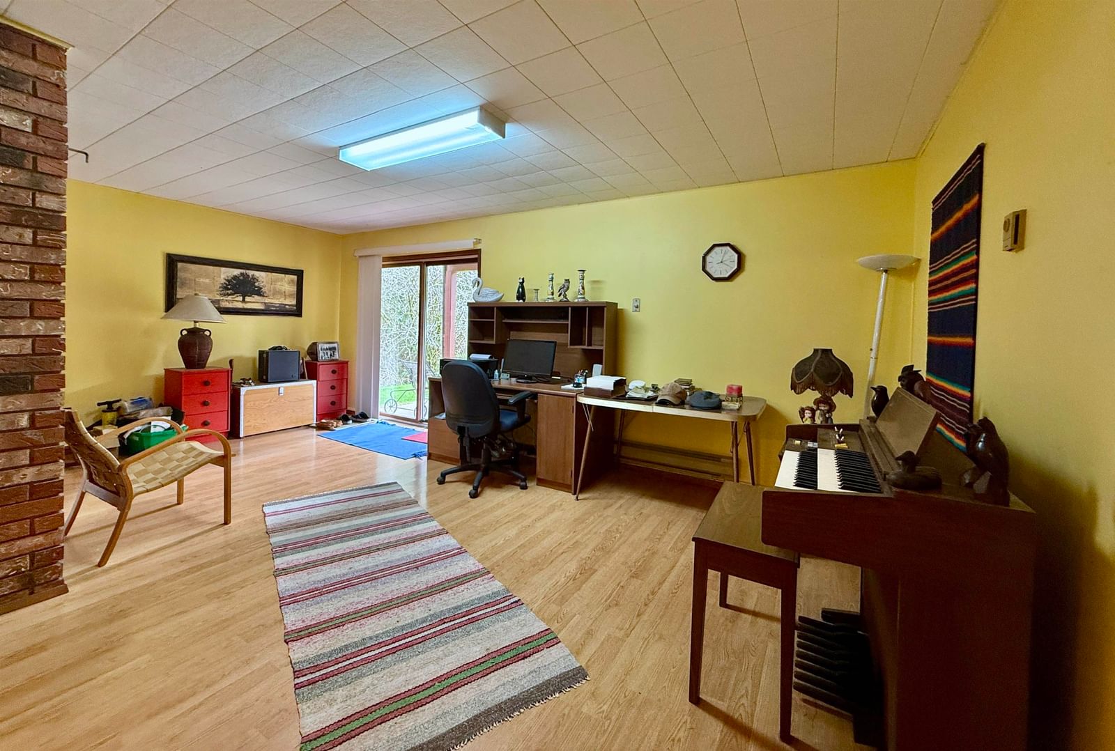Listing Image 16