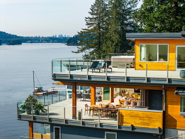 5577 Indian River Drive