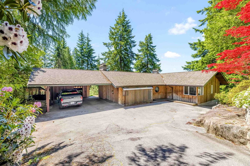 4663 Woodridge Place, West Vancouver, V7S 2X1 | Image 2