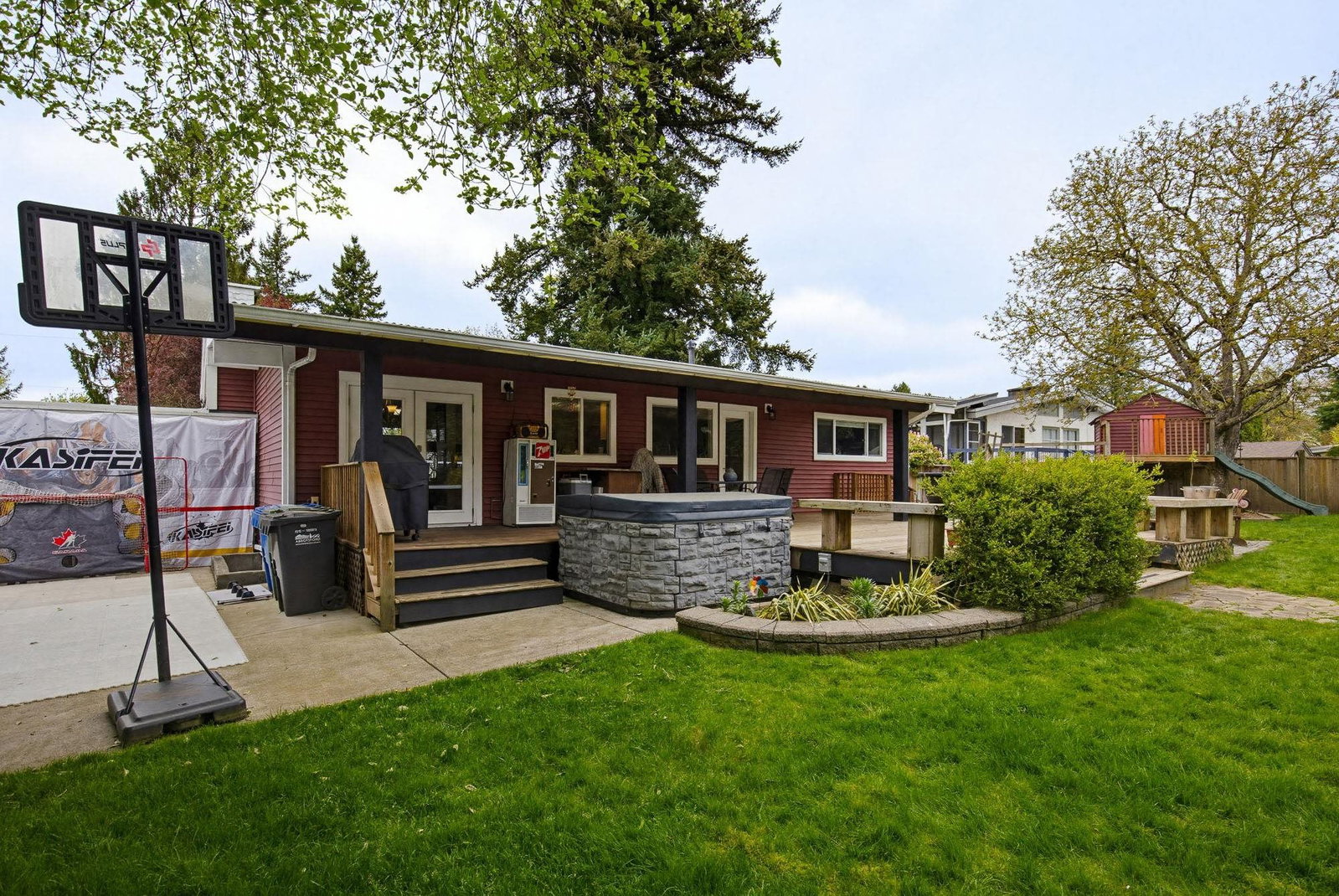 Listing Image 37