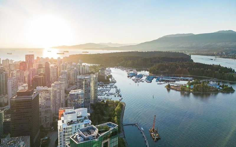 1077 Cordova Street W #PH4201, Vancouver, British Columbia