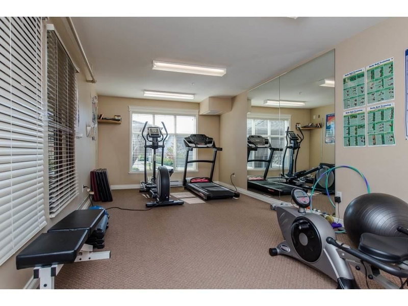 305 - 45645 Knight Road, Chilliwack, V2R 0B1 | Image 3