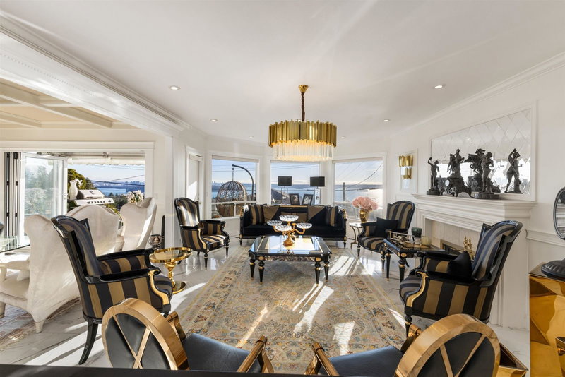 2198 Rosebery Avenue, West Vancouver, V7V 2Z7 | Image 3