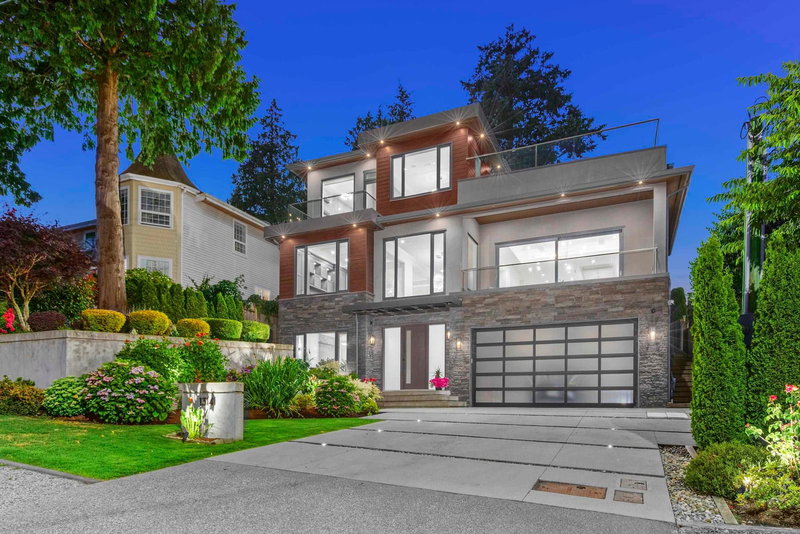 13141 Marine Drive, Surrey, V4A 1E6 | Image 2