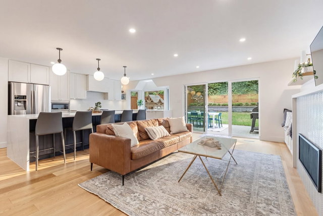 999 Canyon Boulevard