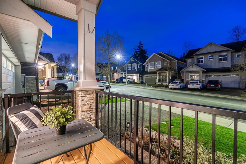 27563 27a Avenue, Langley, V4W 0C4 | Image 3